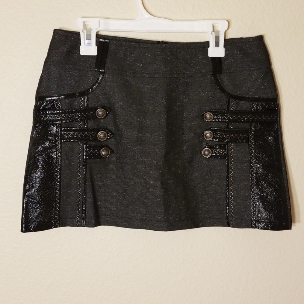 Yingguoxiang black mini skirt